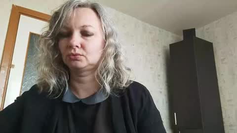 edithmanning online show from 05.05.26