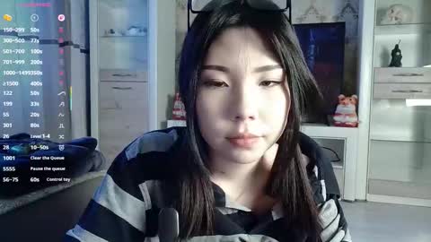 Snapshot of edithobeng chatting on 02.19.26 Kama online show from 02.19.26