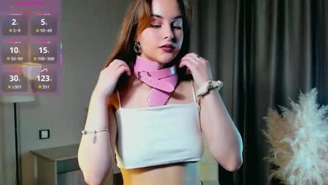 Snapshot of edlacarleton chatting on 12.21.25 Nikki online show from 12.21.25