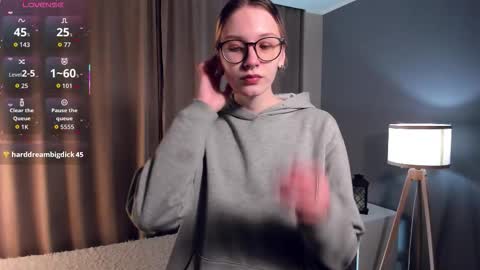 Snapshot of edlacarleton chatting on 01.17.26 Nikki online show from 01.17.26