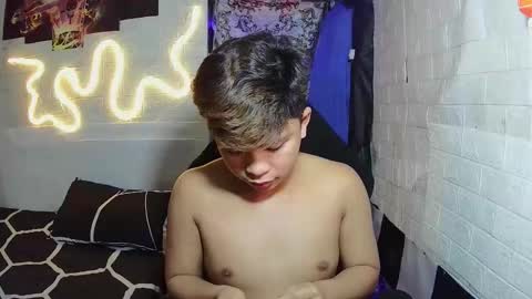 urasian chub online show from 11.18.25