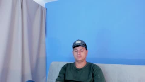 Snapshot of edwar_95 chatting on 02.01.26 edwar_95 online show from 02.01.26