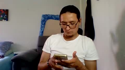 Snapshot of edward1996527421 chatting on 05.09.26 edward1996527421 online show from 05.09.26
