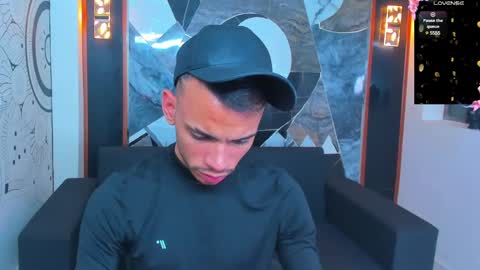 Snapshot of edward_24_ chatting on 02.01.25 Edward Colleman online show from 02.01.25