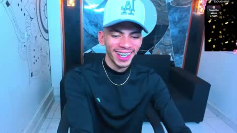 Snapshot of edward_24_ chatting on 02.14.25 Edward Colleman online show from 02.14.25