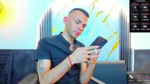 Snapshot of edward_24_ chatting on 10.03.25 Edward Colleman online show from 10.03.25