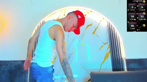 Snapshot of edward_24_ chatting on 12.17.25 Edward Colleman online show from 12.17.25