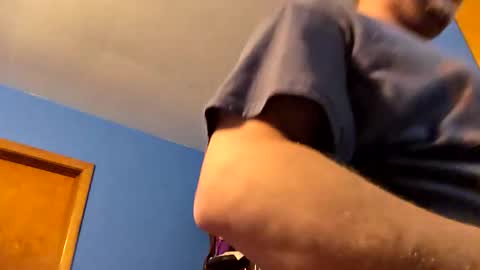 Snapshot of edwardaims_2please chatting on 11.15.25 edwardaims_2please online show from 11.15.25