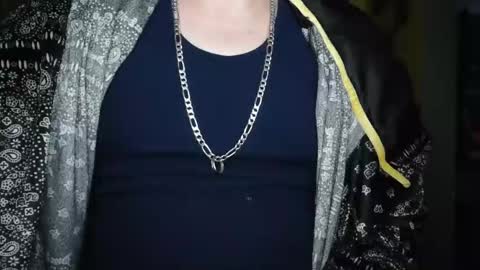 Snapshot of edwardaims_2please chatting on 12.05.25 edwardaims_2please online show from 12.05.25