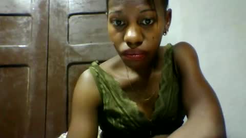 edwige770943 online show from 05.13.26