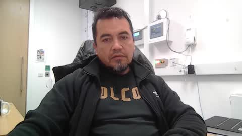 Snapshot of edwill13 chatting on 01.19.26 EdM online show from 01.19.26