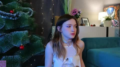 Snapshot of edythbaggott chatting on 12.25.24 Melody online show from 12.25.24