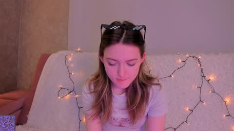 Snapshot of edythbaggott chatting on 01.16.25 Melody online show from 01.16.25