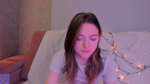 Snapshot of edythbaggott chatting on 01.16.25 Melody online show from 01.16.25