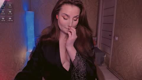 eesmaaarr online show from 11.04.25