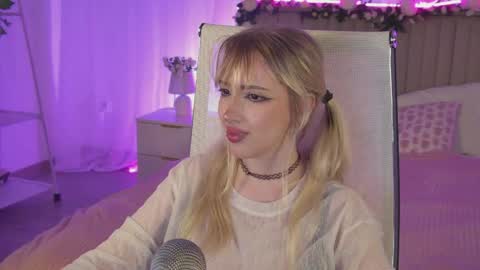 EVA NON NUDE online show from 05.06.26