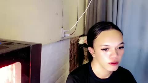 Pia online show from 12.04.24