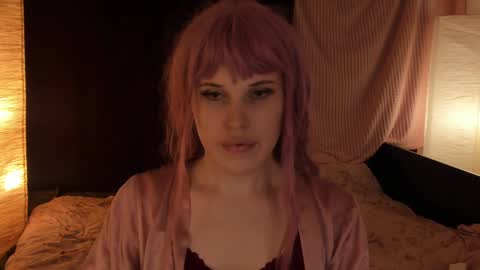 Effie Mur online show from 03.06.25