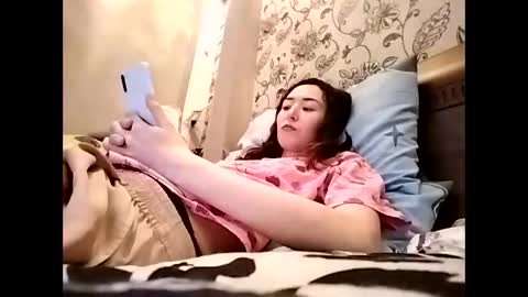 Snapshot of effy007 chatting on 11.27.25 Effy online show from 11.27.25