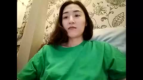 Snapshot of effy007 chatting on 04.30.26 Effy online show from 04.30.26