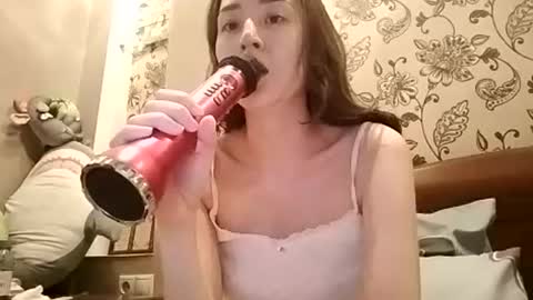 Snapshot of effy007 chatting on 06.19.26 Effy online show from 06.19.26