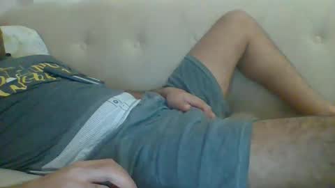 Snapshot of egyman2022 chatting on 02.01.25 Im momo 35 Egyptian at Dubai online show from 02.01.25