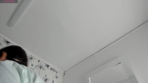 Snapshot of ehotloveaxxx chatting on 12.11.24 Valery online show from 12.11.24