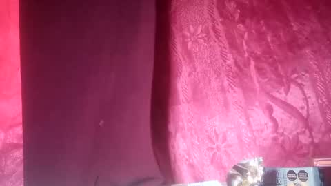 Snapshot of ehotloveaxxx chatting on 02.24.25 Valery online show from 02.24.25