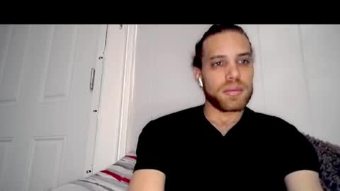 Snapshot of ehusband chatting on 02.08.26 Ace Wit Da Face online show from 02.08.26