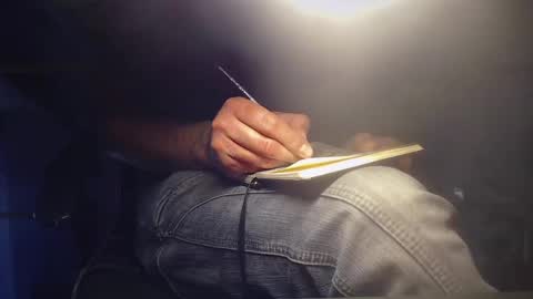 Snapshot of eighthundredeightyeight chatting on 12.24.24 eighthundredeightyeight online show from 12.24.24