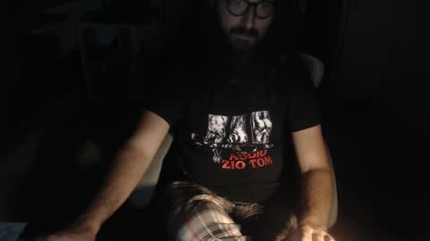 Snapshot of eighthundredeightyeight chatting on 05.27.26 eighthundredeightyeight online show from 05.27.26