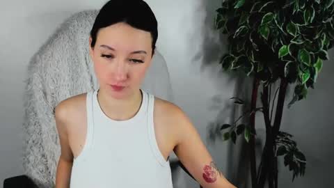 eileenmoores online show from 10.01.25