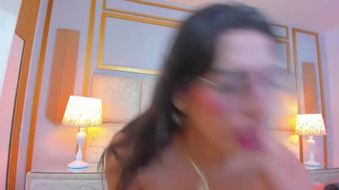 Eilyn Millan online show from 03.18.26