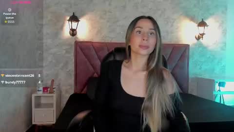 Snapshot of eimy_rose1 chatting on 06.30.26 Eimy rose online show from 06.30.26