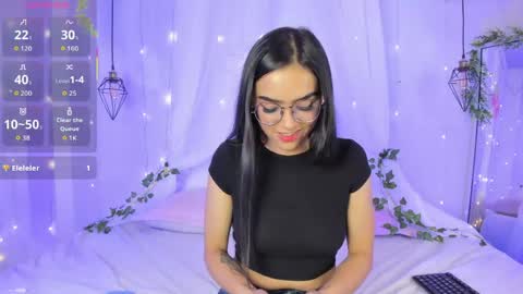 eimy_rosse18 online show from 04.10.26