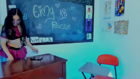 eimy_rosse18 online show from 04.22.26