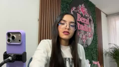 eimy_rosse18 online show from 05.04.26