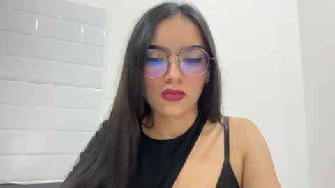 eimy_rosse18 online show from 05.05.26