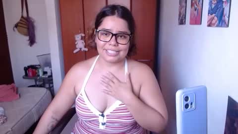 eimy_saenzz online show from 01.17.26