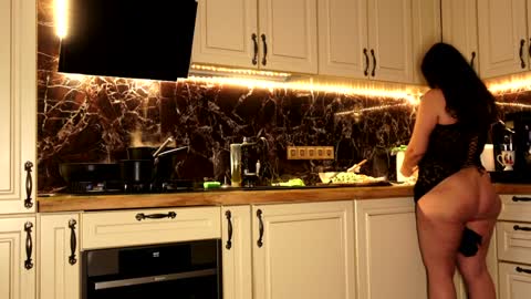 Elena online show from 02.14.26