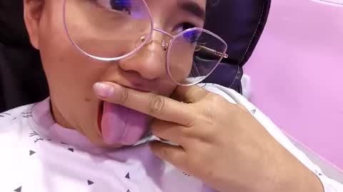 Eirene online show from 11.29.25