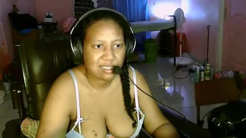 Eirondra Valeen online show from 02.16.26