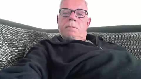 eisbaer1957 online show from 04.26.26