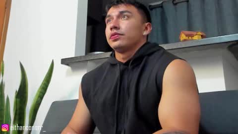 EITHAN CONOR online show from 03.05.25