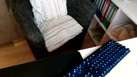 Snapshot of ejakules chatting on 04.05.26 ejakules online show from 04.05.26