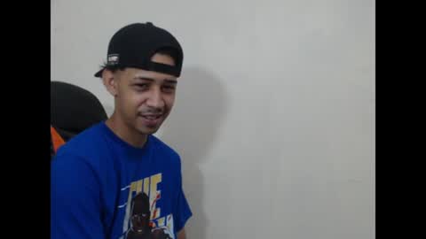 Snapshot of el_menor chatting on 06.24.26 Instagram BelowAbajo online show from 06.24.26