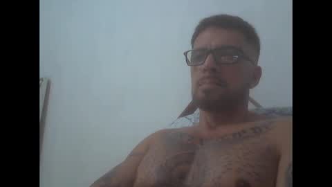 Snapshot of el_principe_veryhot chatting on 02.25.26 el_principe_veryhot online show from 02.25.26
