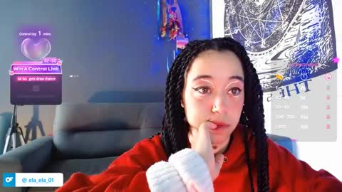 Snapshot of ela_0 chatting on 01.12.25 Ela  Help me reach 100 thumbs up online show from 01.12.25