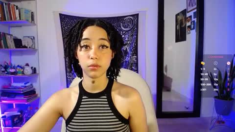 Ela  Help me reach 100 thumbs up online show from 03.21.26