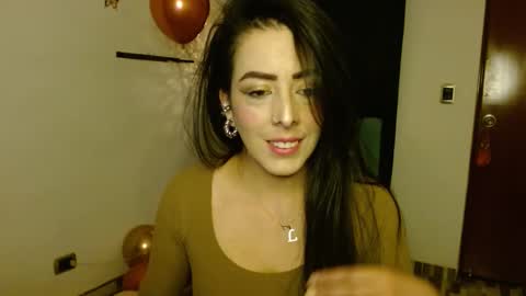 Snapshot of ela_3611 chatting on 09.23.25 ela_3611 online show from 09.23.25